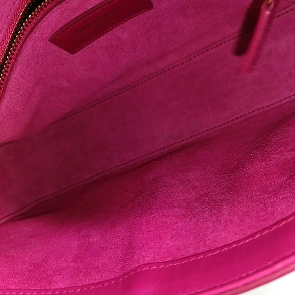 Yves Saint Laurent Fuchsia Shoulder Bag with Gold Accents - Picture 4 of 5